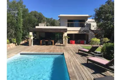 Image de 5 chambres\"le vrai luxe:Aller à pied sue une plage privée de sable blanc.