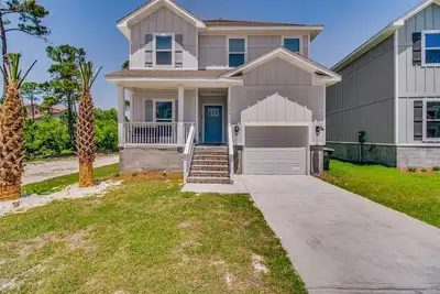 Image de Castaway House Perfect Getaway Private Home Near the Beach - No Hassle Check Out