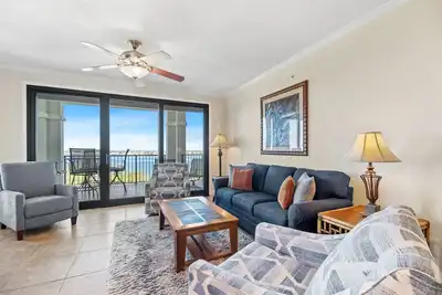 Image de Florencia 504 Condo on Ole River Short Walk to the Beach -  No Hassle Check Out