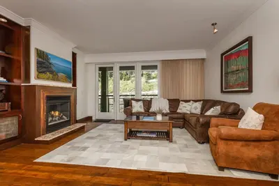 Image de Ski In/Out Northstar Condo