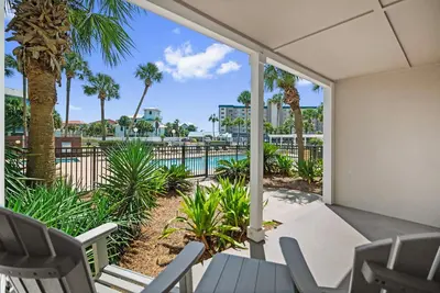 Image de Grand Caribbean 107e Condo 50 Yards from the Beach -  No Hassle Check Out