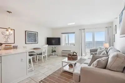 Image de Perdido Skye 25 -1bd with Captains Bunks Beachfront view - No Hassle Check Out