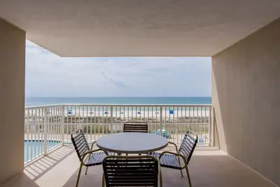 Image de Sandy Key 235 Second floor -Beachfront view -No Hassle Check Out
