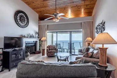 Image de Shipwatch D803 -Beachfront view - No Hassle Check Out