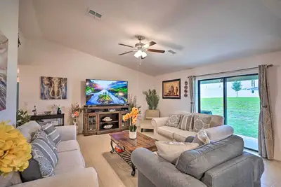 Image de Charming Poinciana House w/ Patio: 30 Mi to Disney