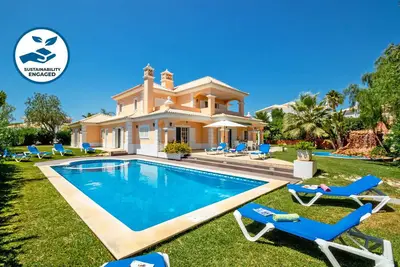 Image de Fantastic Villa W\/ Heatable Swimming Pool, A\/C, Free Wi-Fi
