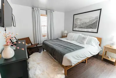 Image de Cabin on Mtn, Seasonal Pool Access w Panoramic Views! Hike, Golf, Swim, Recharge