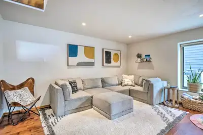 Image de Bright Eagle-Vail Escape w/ Deck + Mtn Views!