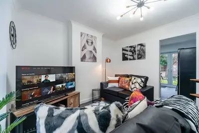Image de Jesouth Nhyira CHic 3 Bedroom 2 Shower rooms Home