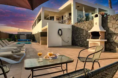 Image de Casa Efesto - Private Pool, Air-Con and Bbq By Lanzarote Vacation Homes