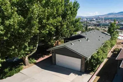Image de *Low Special Rates* Skyline Escape~Reno~Unr~Tahoe~Casinos~Family