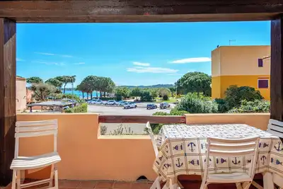 Image de Appartement \"San Paolo House\" avec vue sur la mer, balcons privés et Wi-Fi.