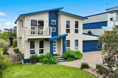 Twin Beaches Retreat Cowes