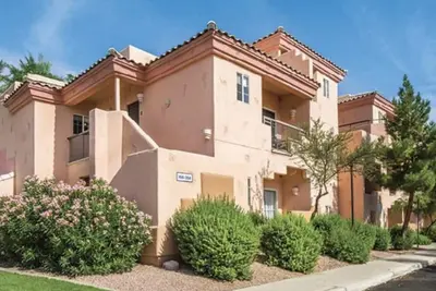 Image de Spacious 2 Bedroom Suite @ Scottsdale Villa Mirage Resort