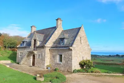 Image de Maison en Granit en Bretagne avec Vue Mer