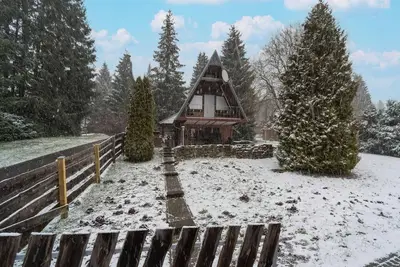 Image de Maison de vacances tranquille Ă Suhl avec sauna