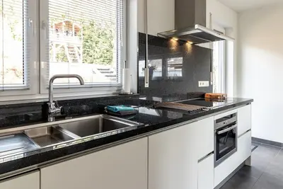 Image de Groot Vakantiehuis in Winterberg Neuastenberg, Direct aan Skigebied