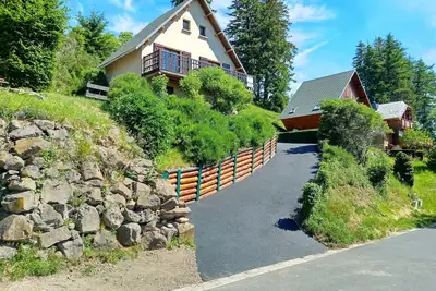 Image de Agreable Chalet Ă Besse au coeur de la nature Berthelage