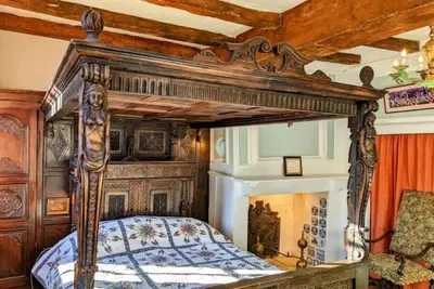 Image de House of Secrets, Morlaix