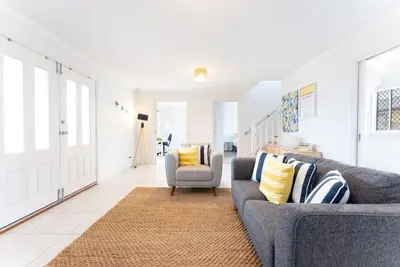 Image de The Sandpiper- Fire place, Pet and Family Friendly