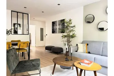 Image de Superbe appartement renové en 2022 plein centre