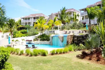 Peaceful Paradise - Gated West Coast Oasis!