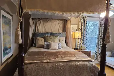 Image de Luxurious & Elegant With Waterfalls & Water Views