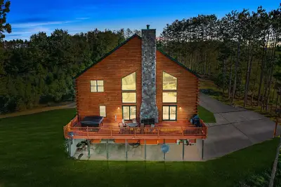 Image de Luxury Lodge on 120 Acres!