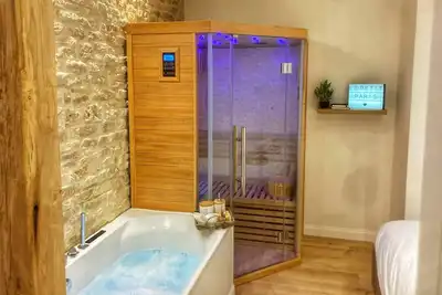 Image de Escapade au Petit Paris - Cocon & Spa & Sauna