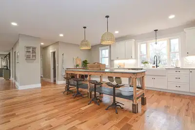 Image de Charming Renovated Farmhouse