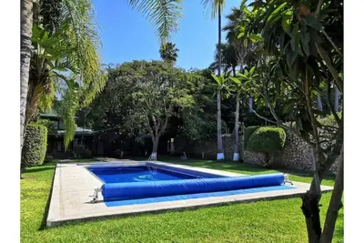 Pleasant rural house with private pool
