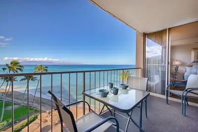 Ocean & Beach Front Condo w/Central Air & Laundry 1bd/1ba Condo