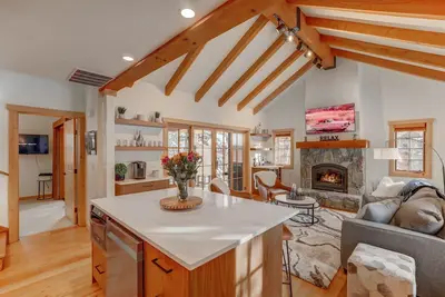 Image de Executive Ski Cottage in Tamarack Resort