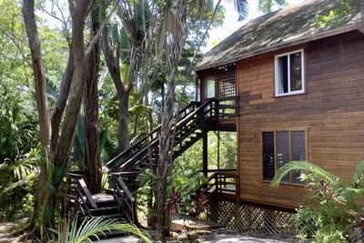 Image de The perfect tropical family get away in this newly remodeled condo.