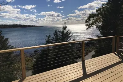 Image de Cozy Cottage and Bunkhouse right at the Water's Edge