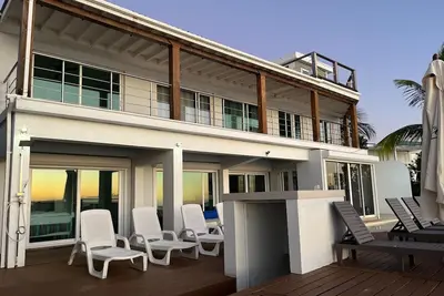 Amazing 7 Bedroom 5 Bath Villa Beachfront Private Pool