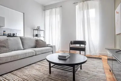 Image de Tasteful Mitte 1br nr Spree, by Blueground
