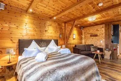 Image de Studio 'Hüttentraum' avec vue sur les montagnes, terrasse privée et Wi-Fi
