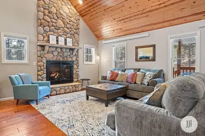 Image de Elk Ridge-Fire Place-Custer