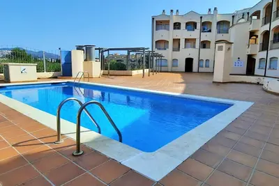 Duplex au Centre du Port avec Piscine et Terrasses - Proche Plages et Commerces