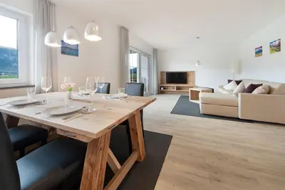 The 3-room apartment is located on the 1st floor.
