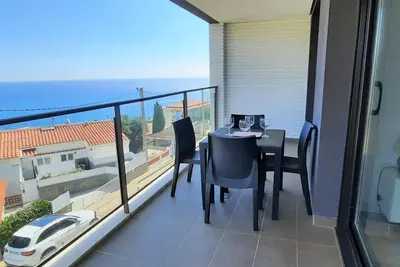 Magnifique appartement à Llançà avec terrasse, animaux acceptés et parking