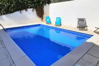 Appartement à Llançà avec piscine privée, WiFi, parking et animaux acceptés