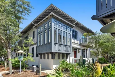 Image de Rosemary Beach \"Sea La Vie\" | 4br | Sleeps 12 |Private Pool |Pet friendly!