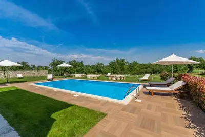 Image de Appartement de vacances avec piscine près de Poreč
