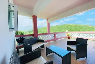 Image de Modern, Quiet, Cozy One Bedroom Apartment. Close to restaurants.