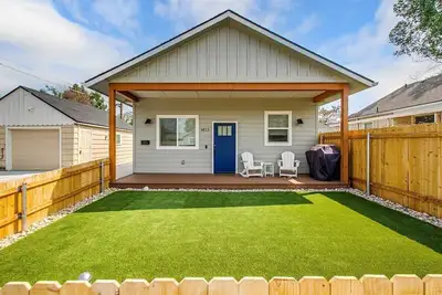 Image de #HabitueHomes - Bronco House - 2 Blocks To Bsu!