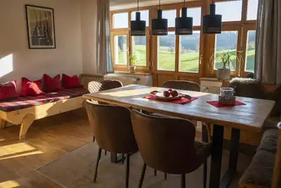 Image de Hochwertig Ausgestattetes Ferienhaus mit GroĂźem Garten/terrasse