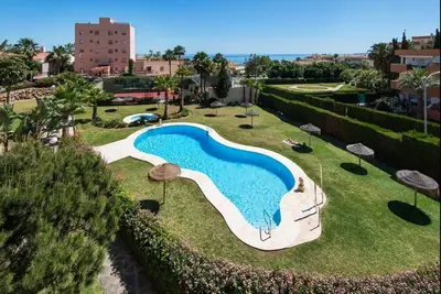 Royal Torrequebrada Ii Pets Friendly For Family