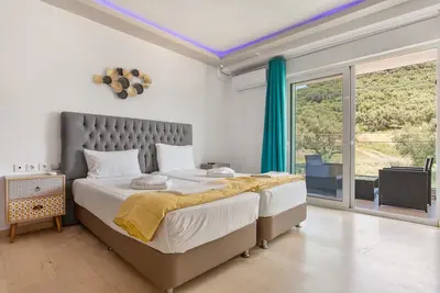 Image de Appartement studio \"Villa Dionysia Studio S4\" avec piscine partagée et Wi-Fi